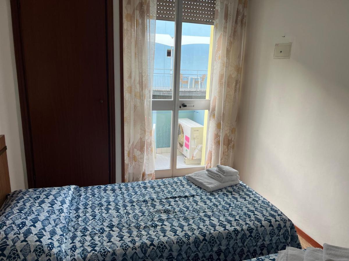 Hotel Estense ريميني المظهر الخارجي الصورة